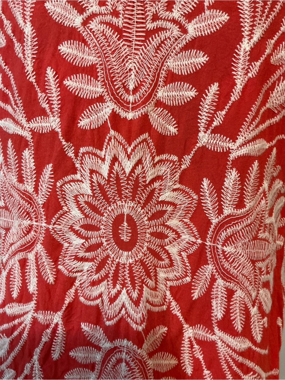 Solitaire Coral Red & White Embroidered Ruffled Short Sleeve Blouse Size Large - Picture 6 of 14